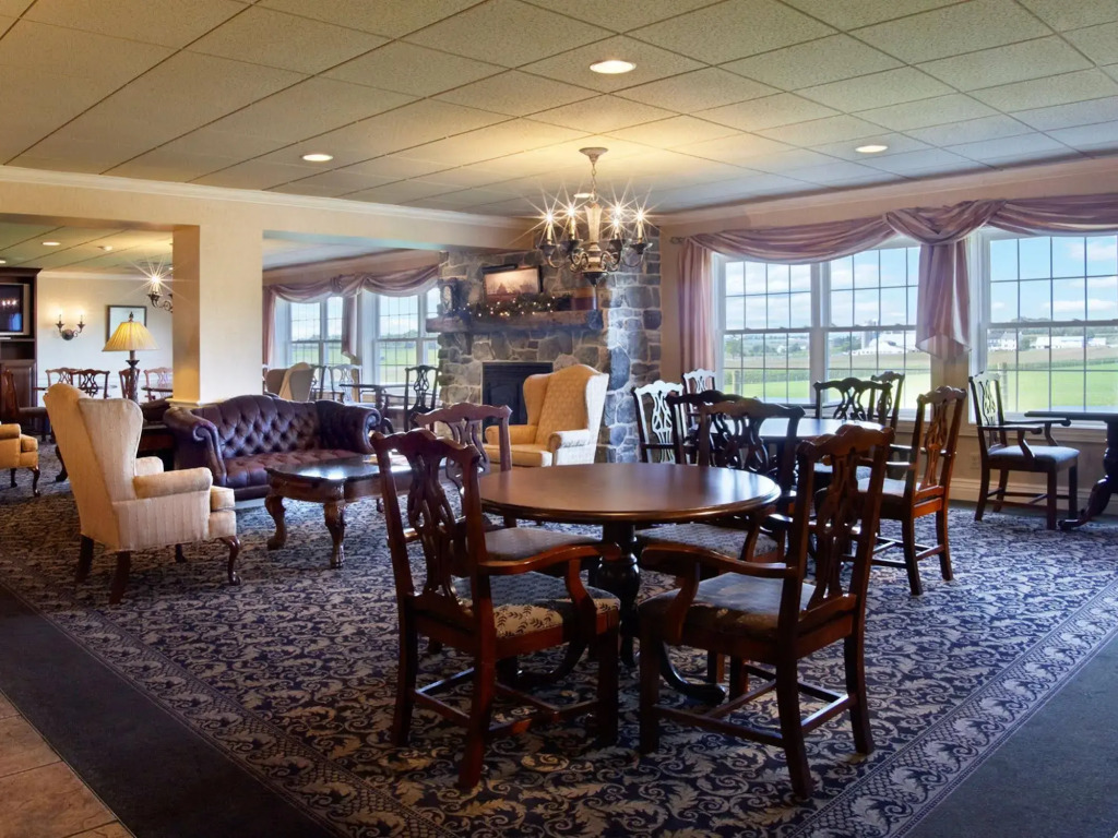 AmishView Inn & Suites