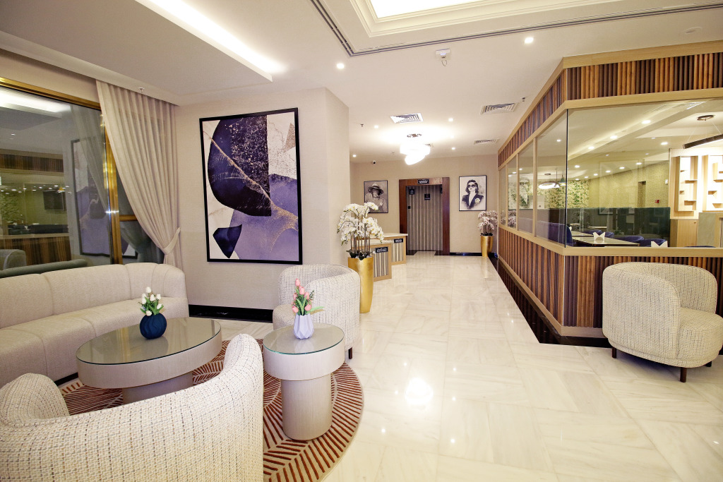 Отель The George Hotel