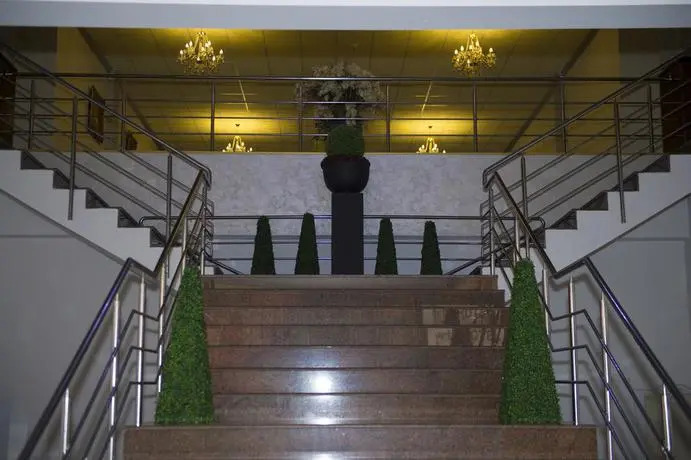 Arta Hotel
