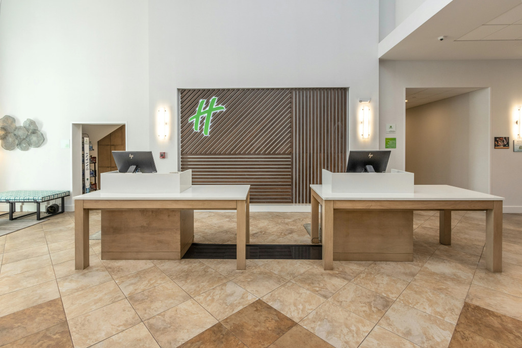 Holiday Inn & Suites Memphis - Wolfchase Galleria by IHG