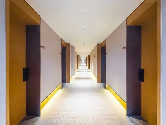 JI Hotel (Chongqing East Railway Station, Chayuan Metro Station)