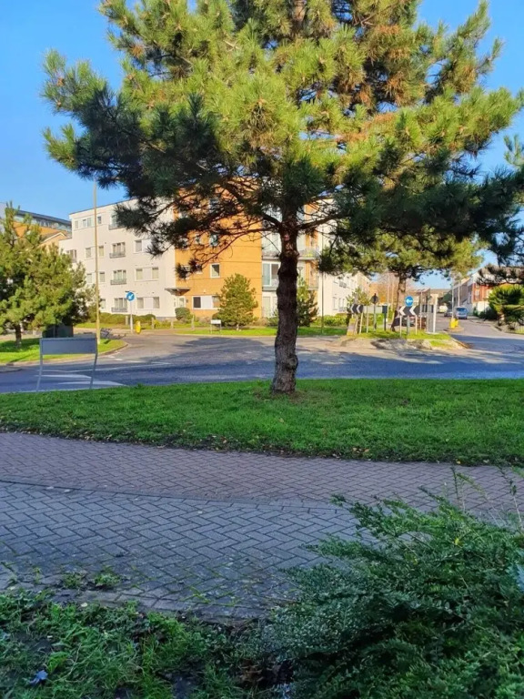 Affluent Apartment Warepoint