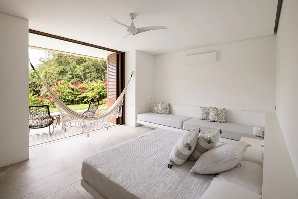 w Mind-blowing 4BR Villa w Pool at Mesa de Yeguas