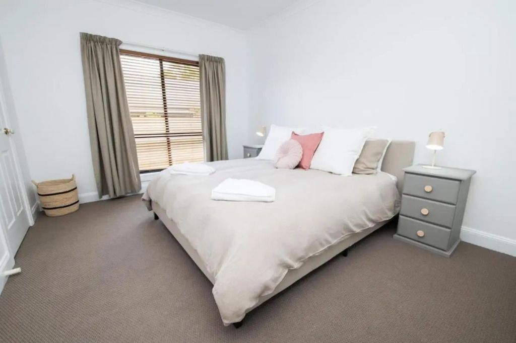 Villa 88 - Stylish, Modern, Fresh & Light