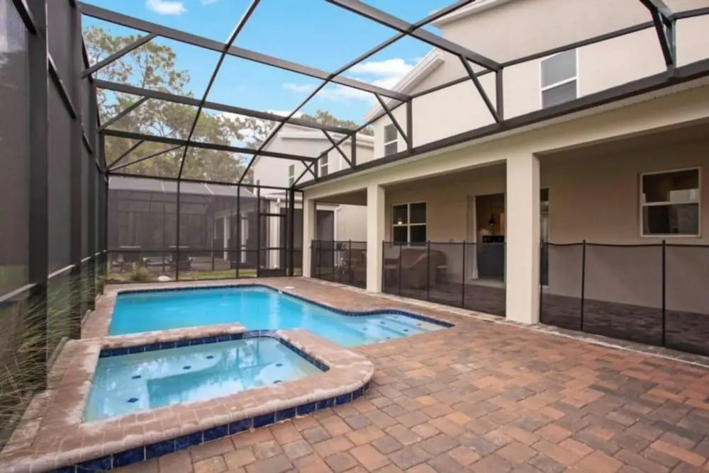New Home at Storey Lake 8 Bedrooms and 5 Bathrooms