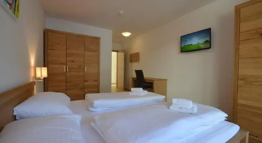 Alpin & Seeresort,Top 19 Due South