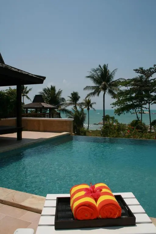 IStana Pool Villas & Spa