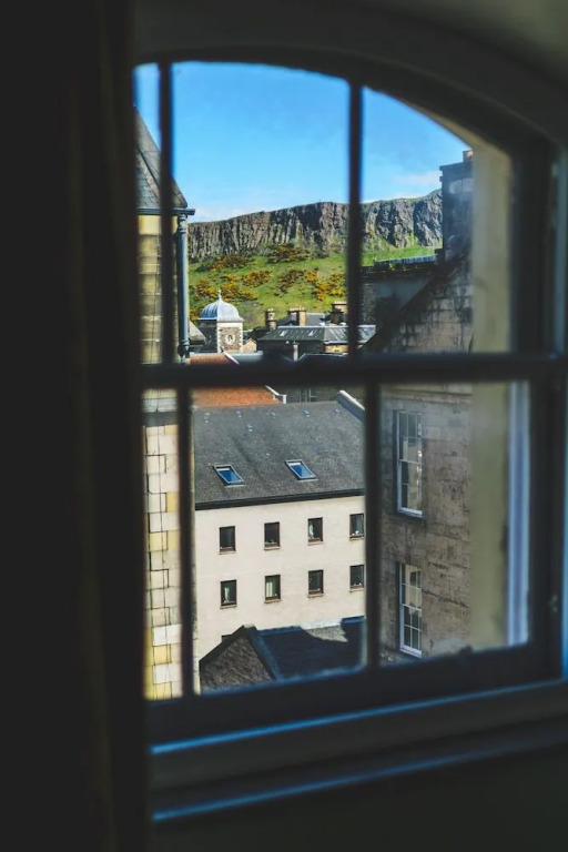 MONO Suites Old Town