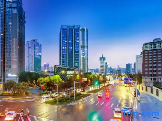 Yating Boutique Hotel (Chongqing Xinpaifang Fortune Center Branch)