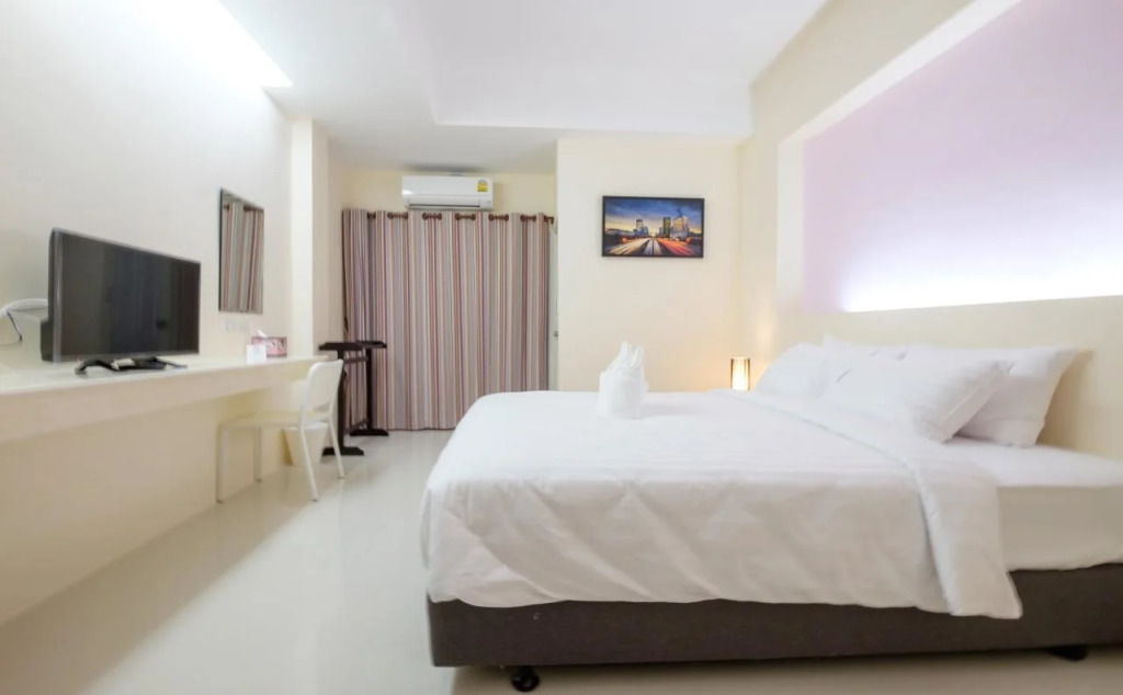 Wisdom Hotel