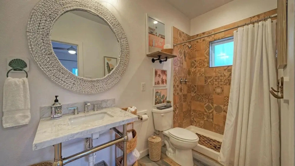 Relaxed Port Aransas Home Near Beach, Dining, and Island Fun At Last by Avantstay