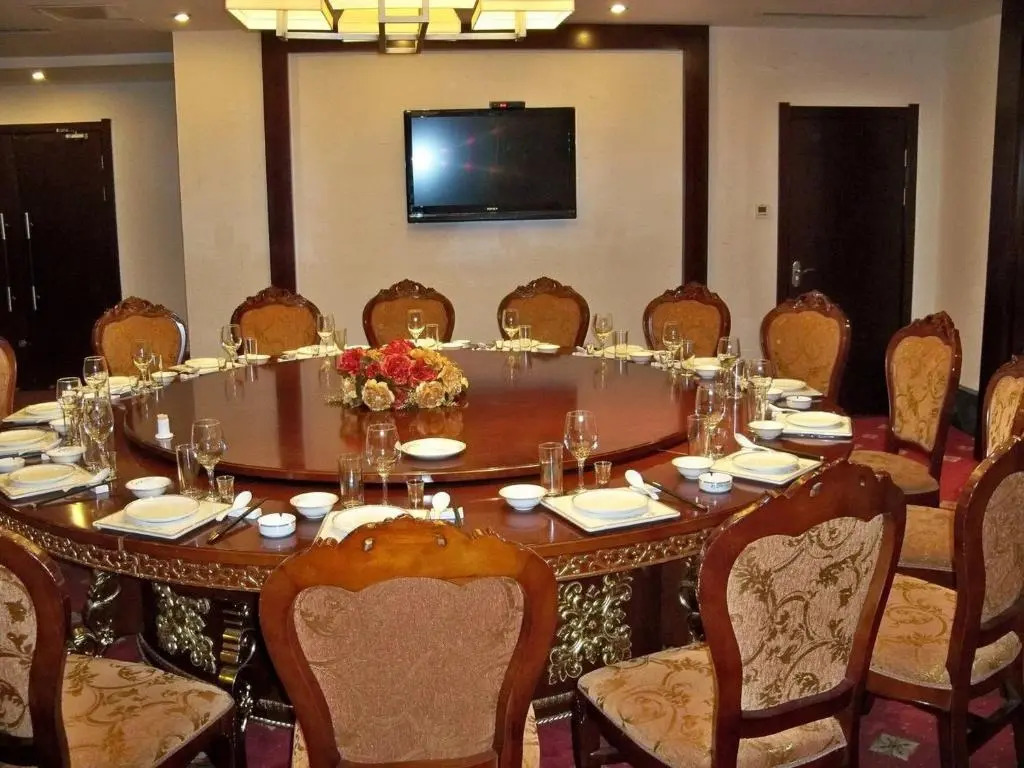 Huanghe Impression Hotel