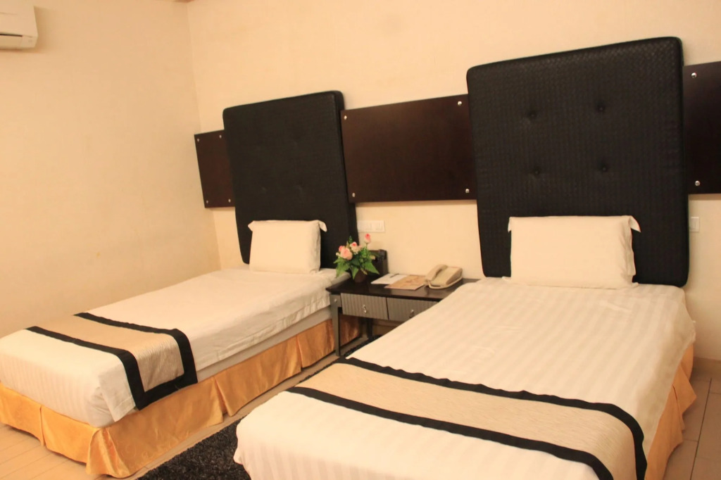 Shervinton Executive Boutique Hotel
