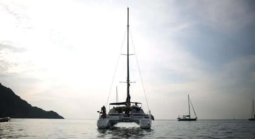 Yacht Charter Mariell Cat