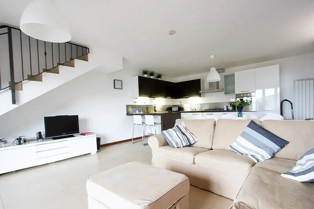 Stunning Italian Lakes Villa With Lake Views, Bbq, Wifi, Wii Games Console
