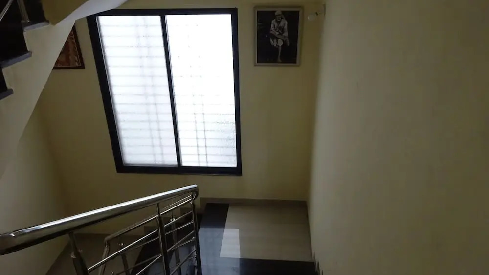 Hotel Apple Sai Residency