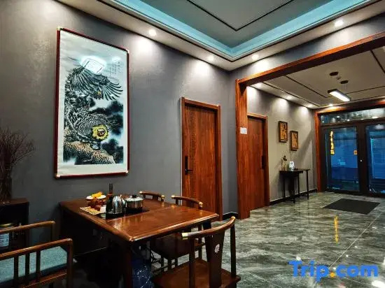 Qianxiang Yunju Homestay (Wutaishan Scenic Area)