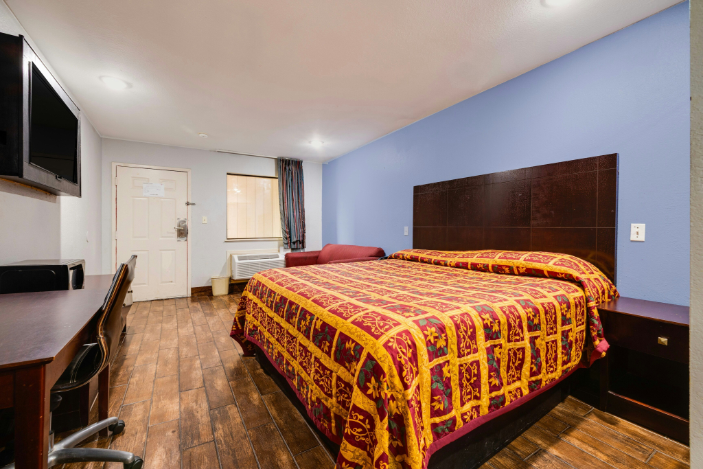Luxury Inn