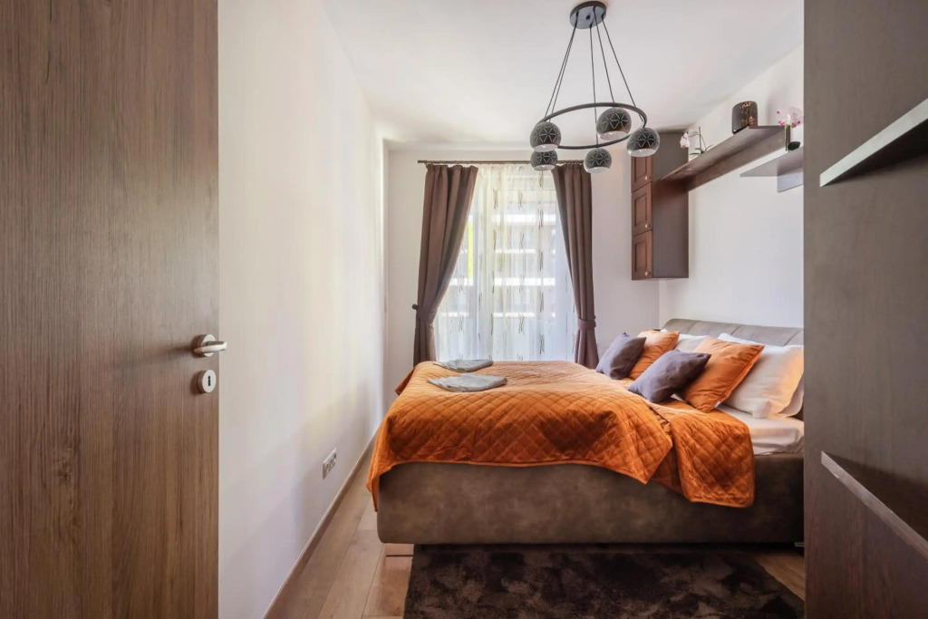 Orchid House Apartment