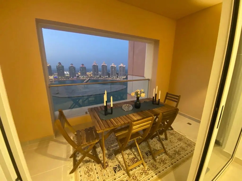 Luxury condo with beautiful views, beach and pools
