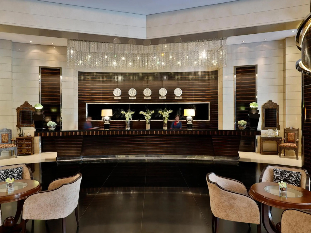 Отель Grand Millennium Dubai