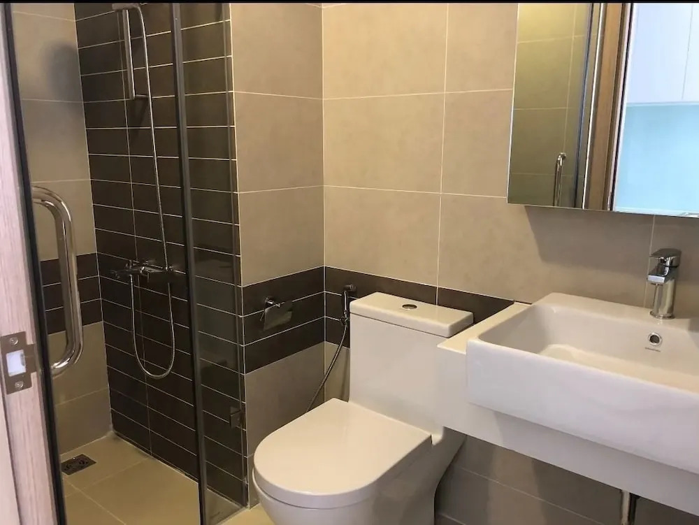 Diamond Luxury Rivergate