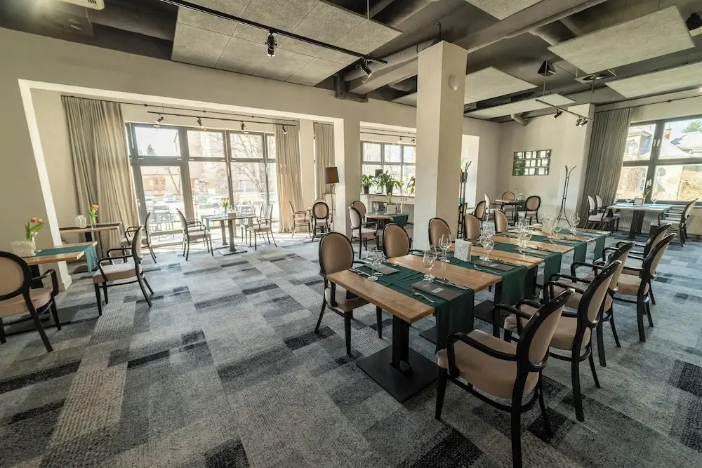 Hotel Nafta Krosno