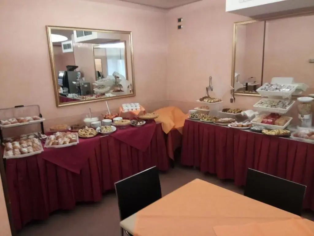 Hotel Manola