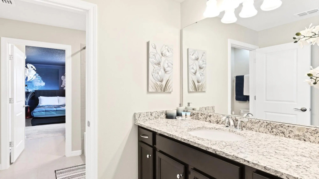 Perfect for Family Reunion Stunning 9BR Home With Pool SPA
