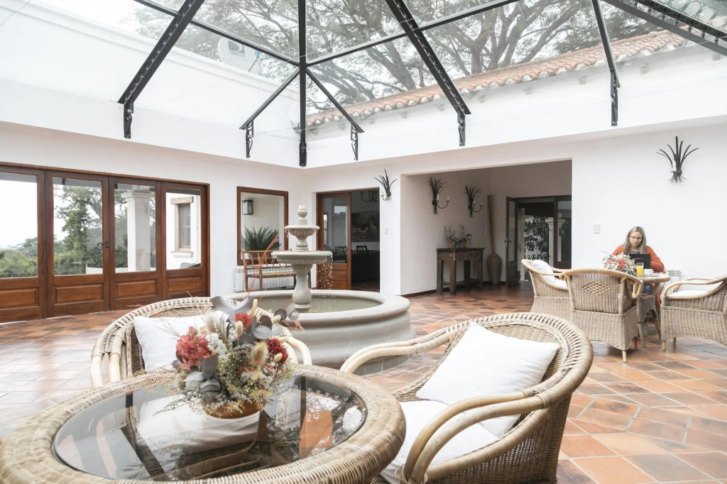 Hotel Torrontes