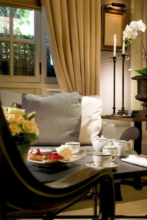 Le Dokhans Paris Arc de Triomphe, a Tribute Portfolio Hotel