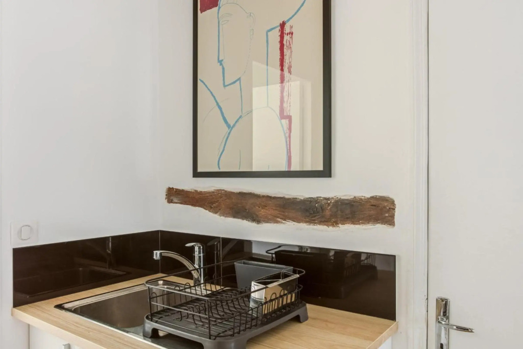 Nice and modern 1br at the heart of Paris nearby Canal St-Martin - Welkeys