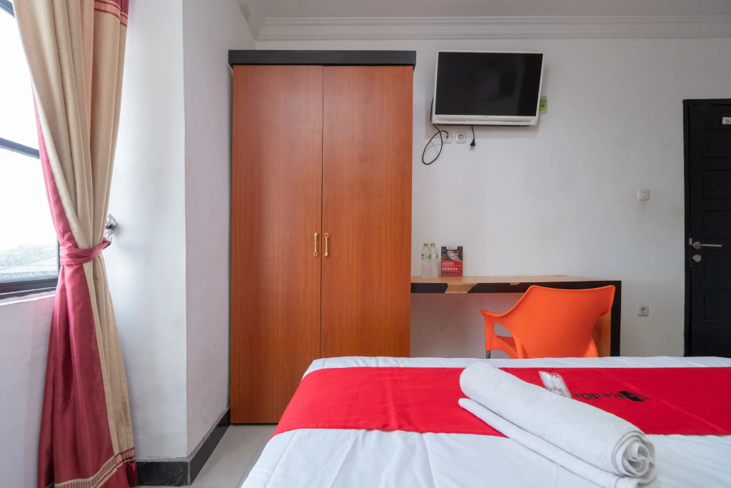 RedDoorz near RSIA Andini Pekanbaru