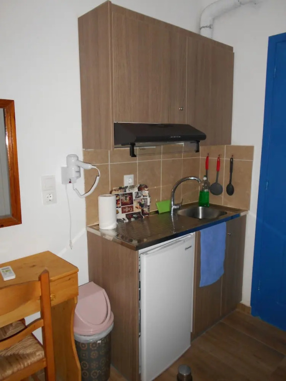 Studios Apartments Kapetanios