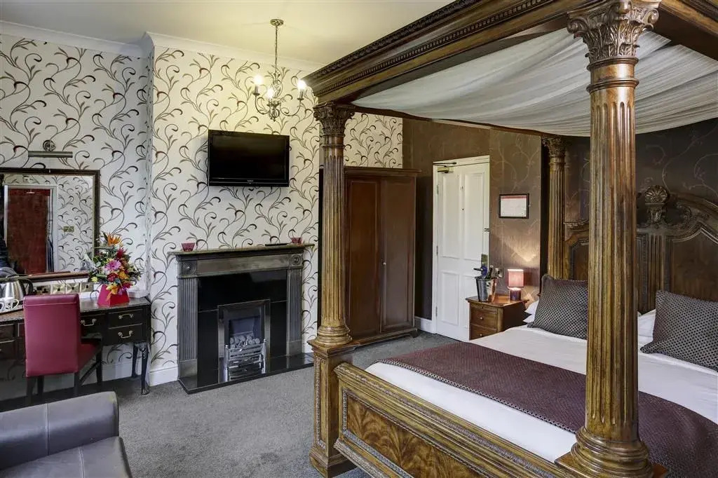 Best Western Broadfield Park Hotel