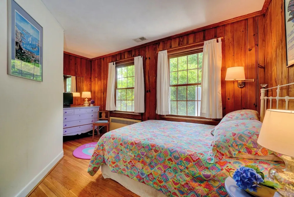 110 74th Street Home 5 Bedrooms 3.5 Bathrooms Home