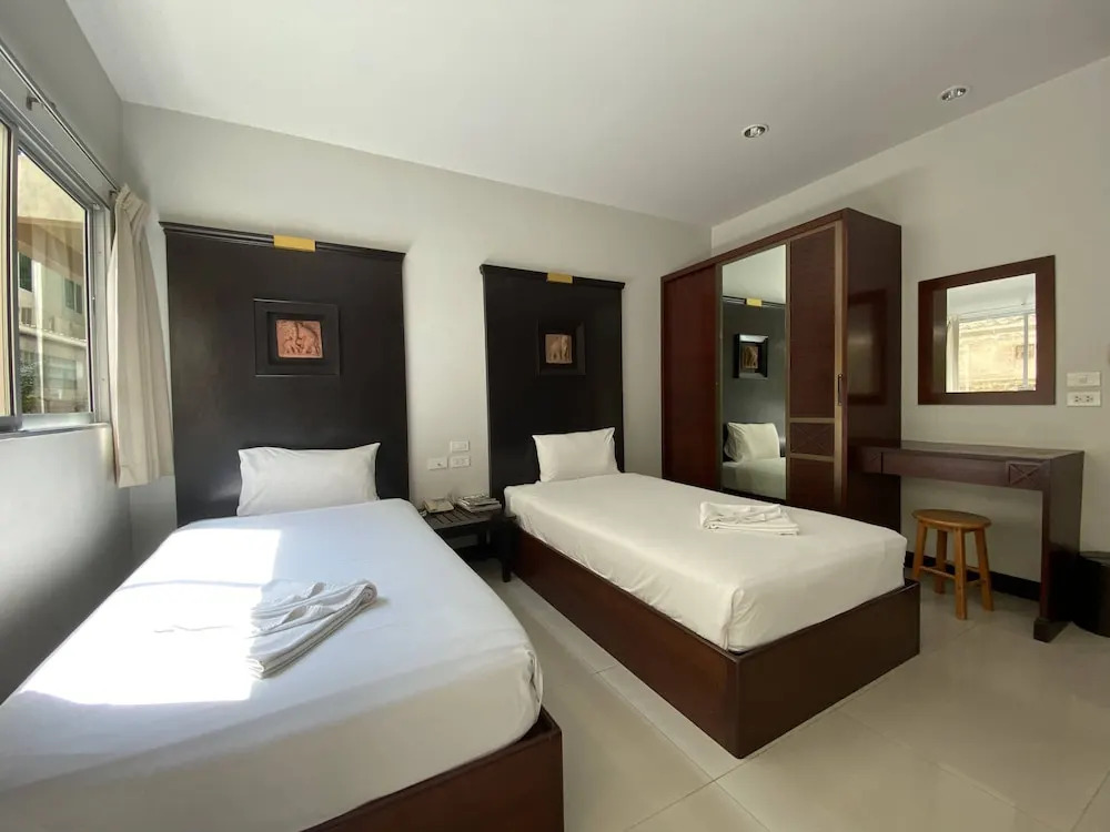 C.A.P. Mansion Hotel