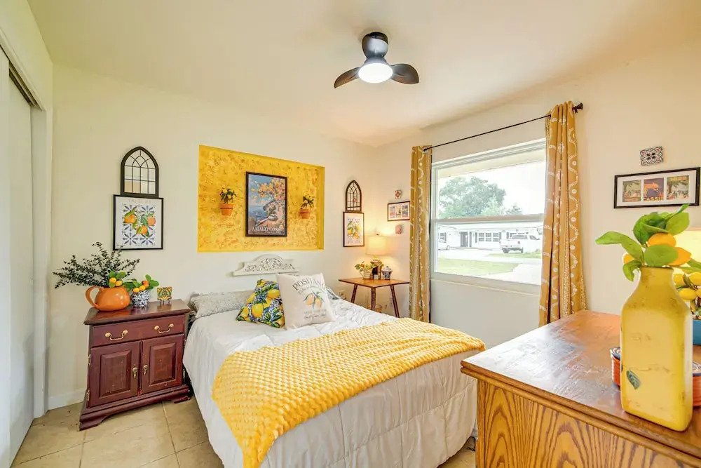 10 Mi to Crystal River: Home in Citrus County
