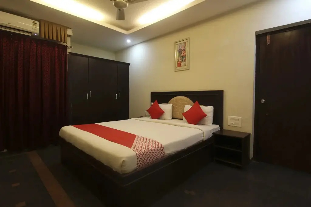 OYO 330 RB Hospitality