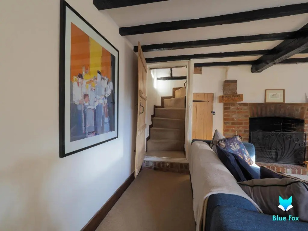 Bere Cottrage -Beamed 400 year old cottage, giving you a taste of the Garden of England