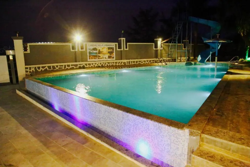 Royal Twin - 12BHK Luxury Villa by Royal Villa's Lonavla