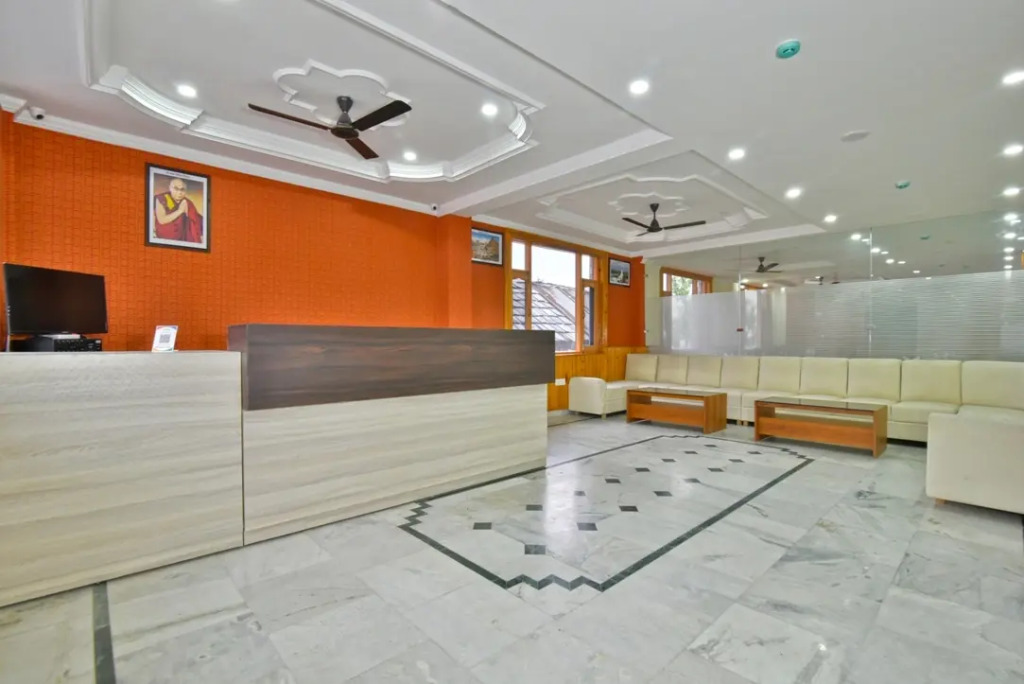 Hotel Pine View - Hotel In Dharamshala