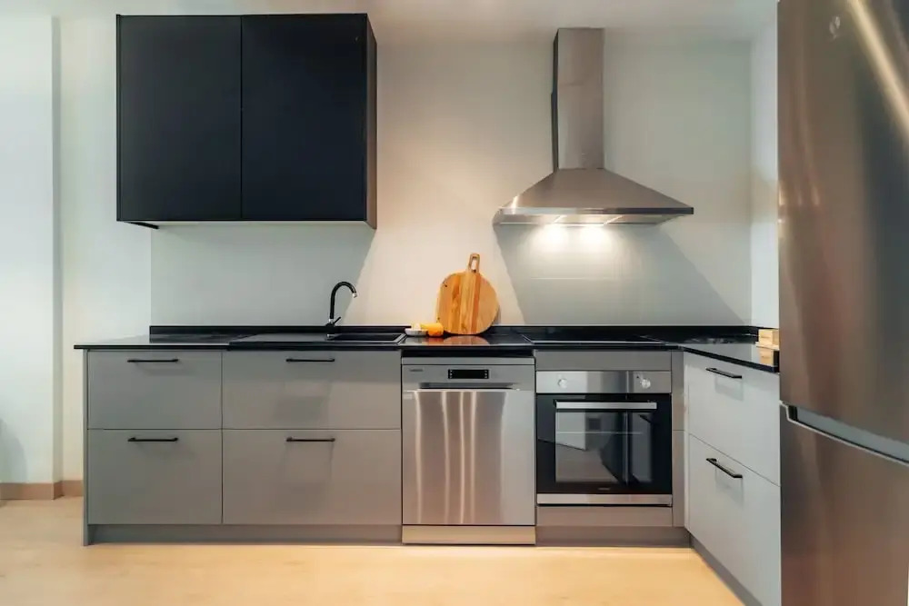 Los Olivos Apartments by Olala Homes