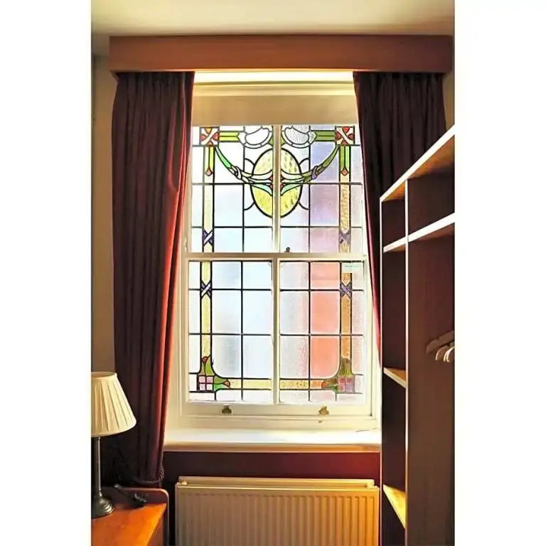 The Queens Hotel Newport- a JD Wetherspoon Hotel