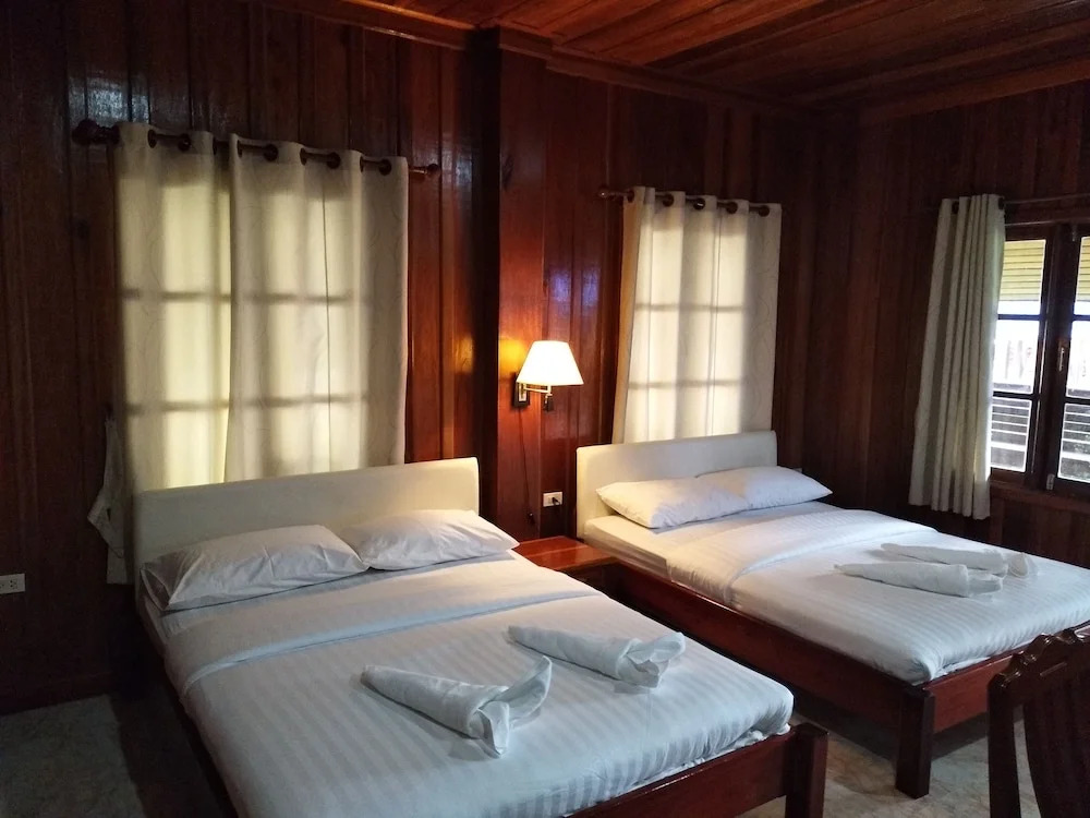 Hadson Resort