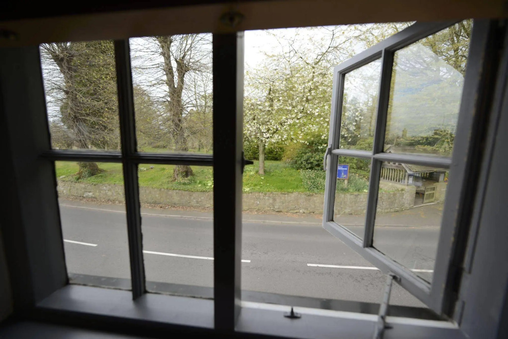 The White Lion Inn