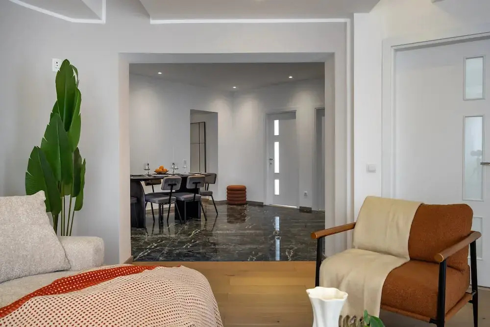 Grand 3BR Near Athenaeum Calea Victoriei