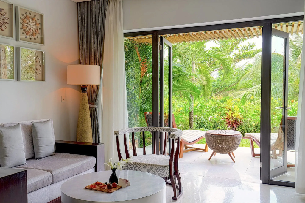 Salinda Resort Phu Quoc - Sparkling Wine Breakfast