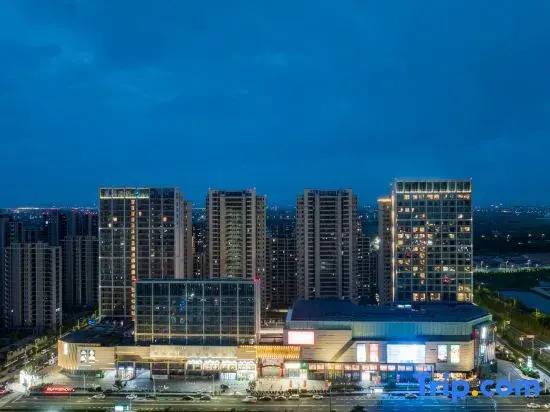 HanTing Hotel (Ningbo Cixi Hangzhou Bay Jili Jihao Commercial Branch)