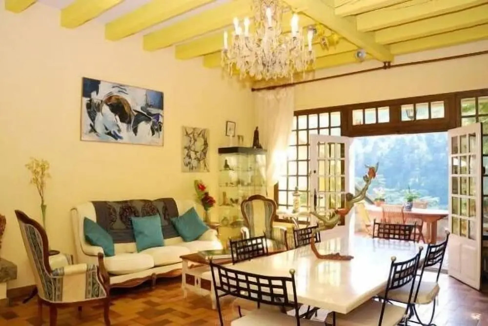 Villa Aimée Luxury Apartments with Heated Pool